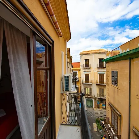Kefa Holiday - Sofia Apartman *